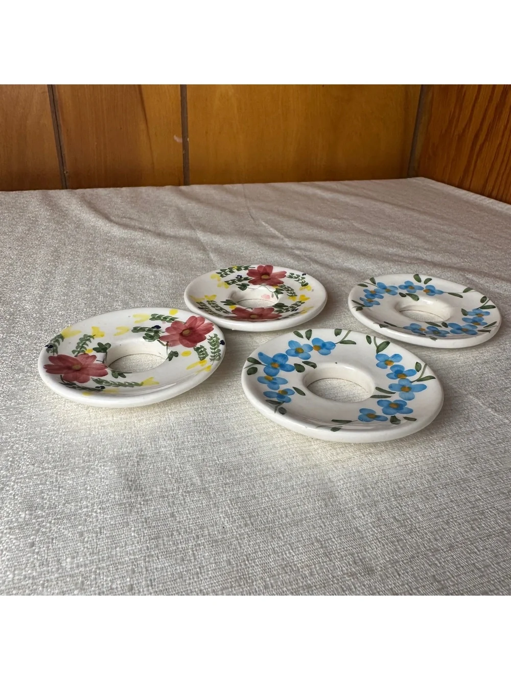 Vintage Hand Painted Ceramic Taper Candle Bobeches Set of 4 Floral Drip Catchers - Picture 2 of 6